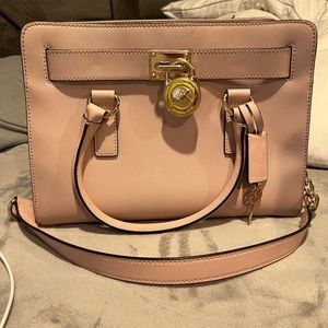 Michael Kors Hamilton